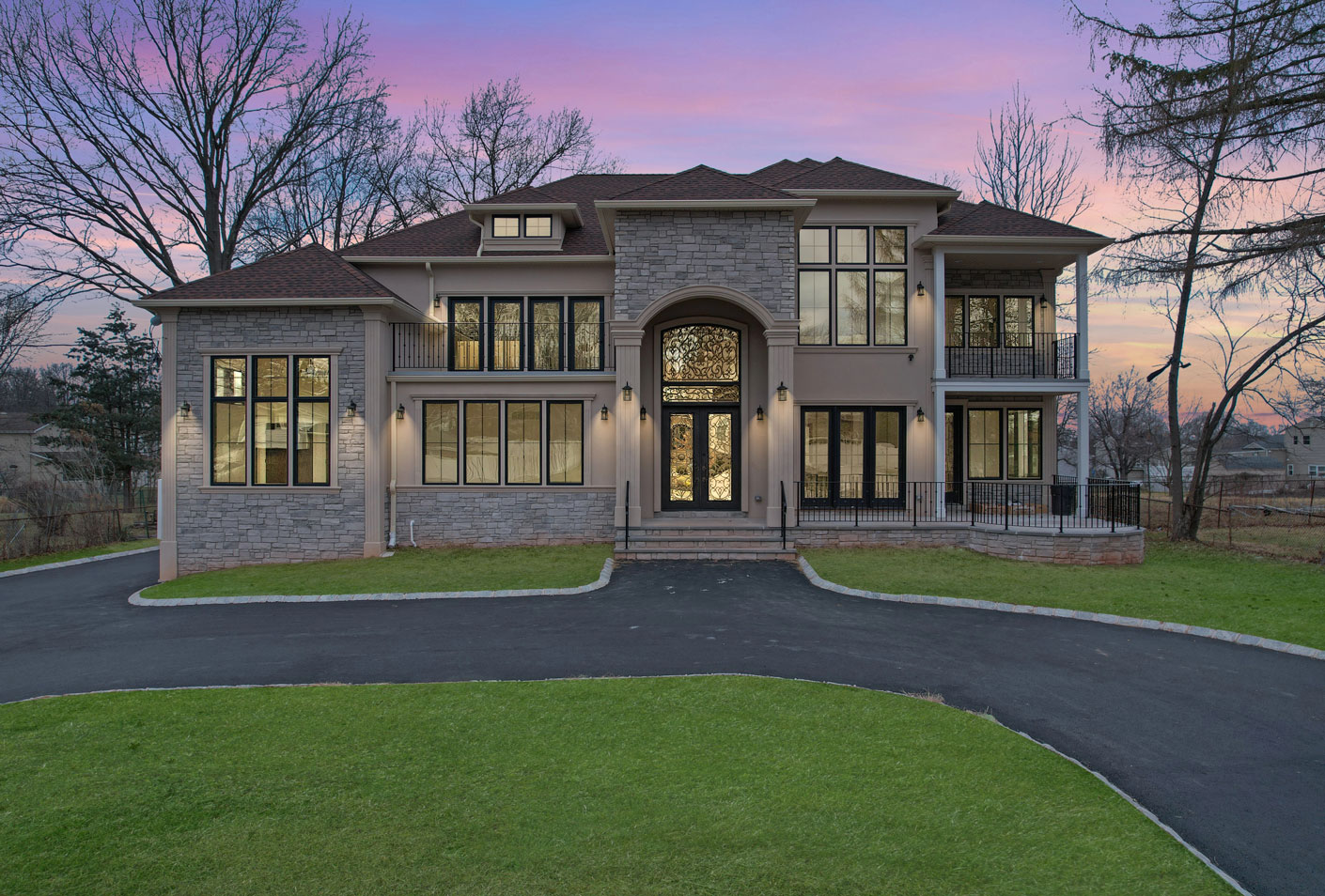 668 Curtis Ave, Metuchen, NJ
